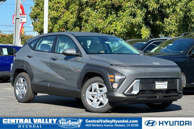 2026 Hyundai Kona SE's photo