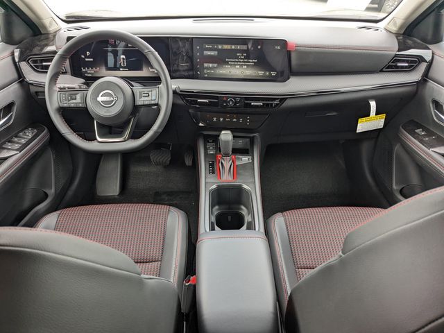2025 Nissan Kicks SR photo 13