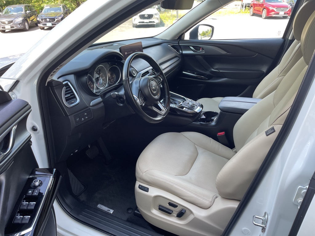 2022 Mazda CX-9 Touring photo 12