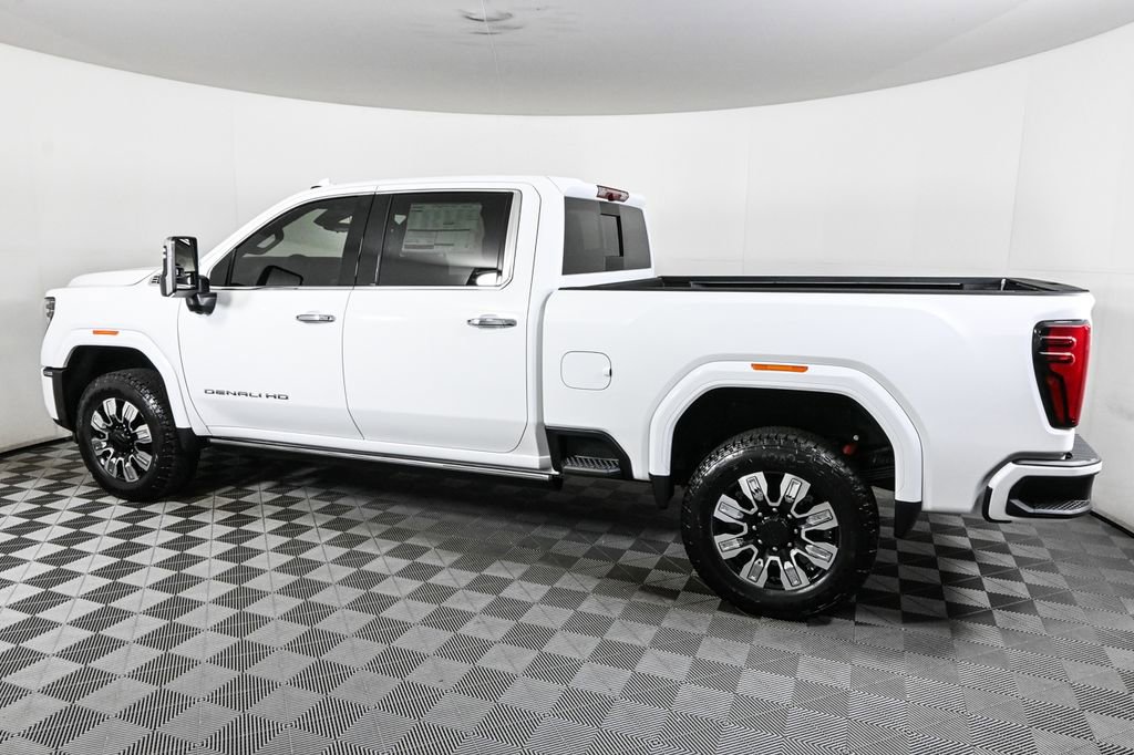 2025 Gmc Sierra 3500 HD Denali photo 2