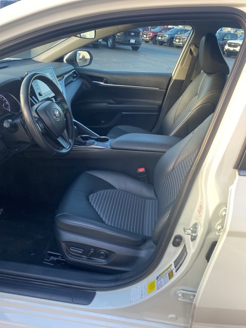 2024 Toyota Camry SE photo 12
