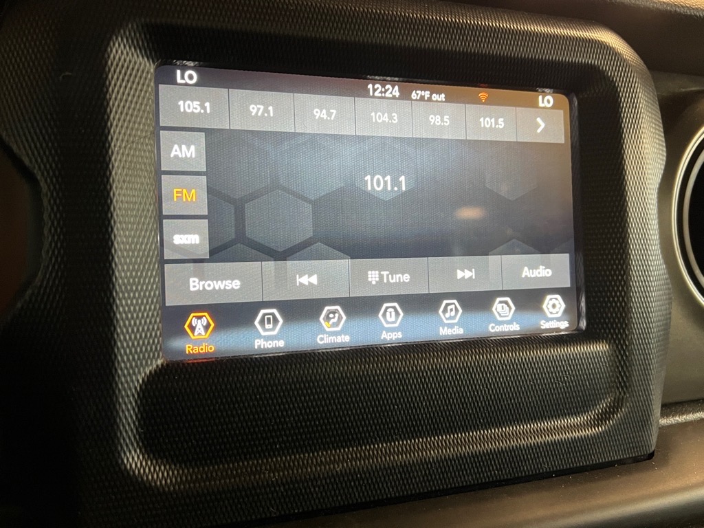 2023 Jeep Wrangler Willys 4xe photo 13