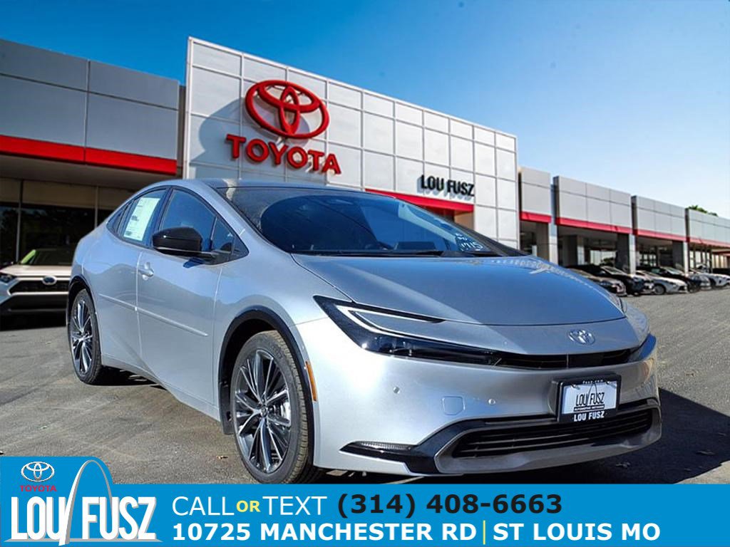 2026 Toyota Prius Limited's photo