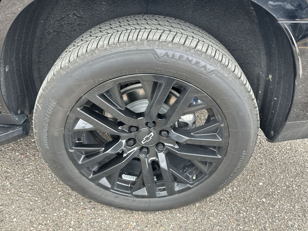 2023 Chevrolet Tahoe RST photo 31