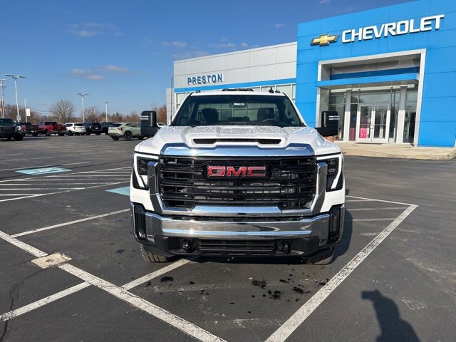 2026 Gmc Sierra 2500 HD Pro photo 4