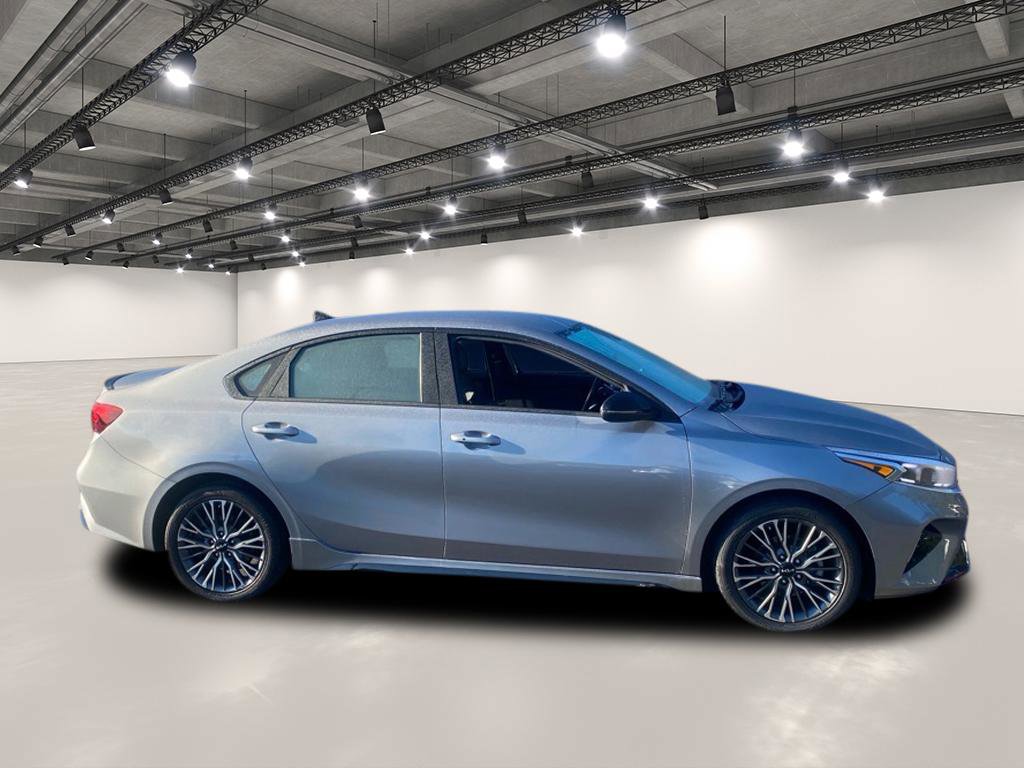 2023 Kia Forte GT-Line photo 7