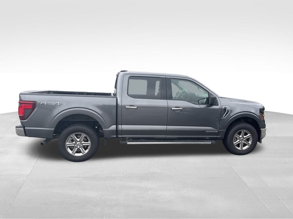2024 Ford F-150 XLT photo 5