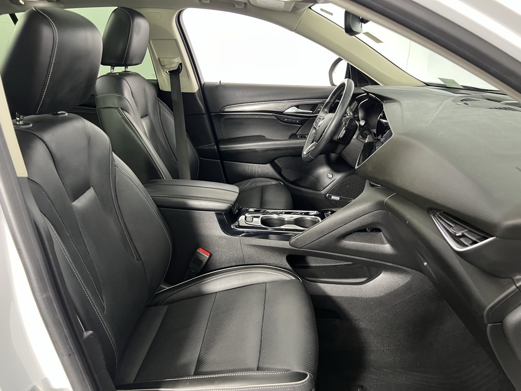 2021 Buick Envision Essence photo 25