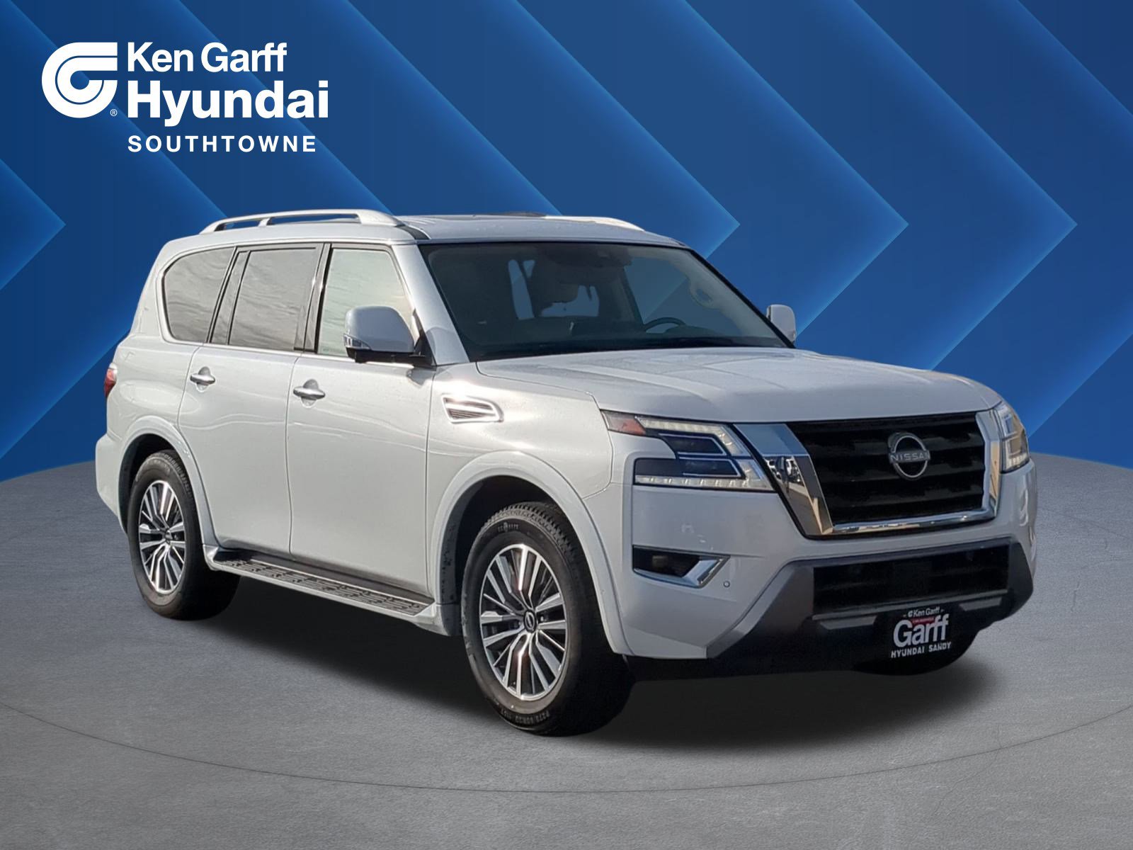 2024 Nissan Armada SL's photo