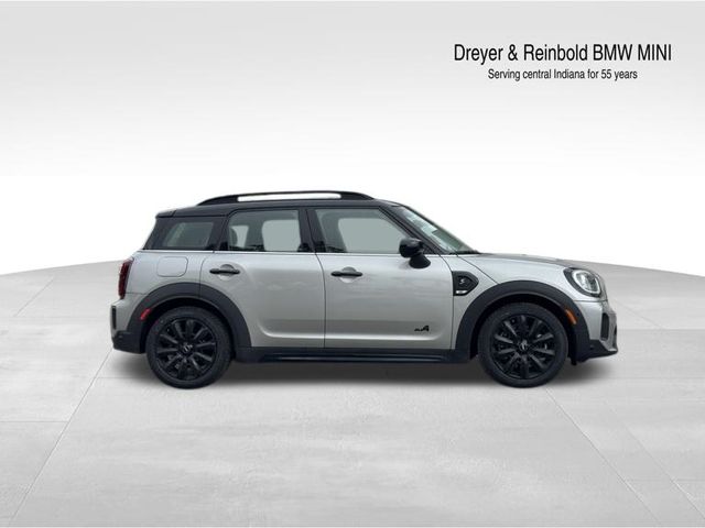 2023 Mini Countryman S ALL4 photo 2