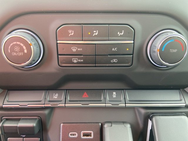 2025 Chevrolet Silverado 3500HD photo 23
