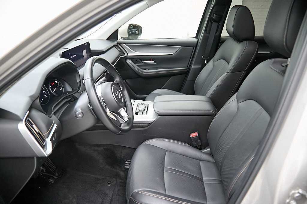 2025 MAZDA CX-90 - Image 17