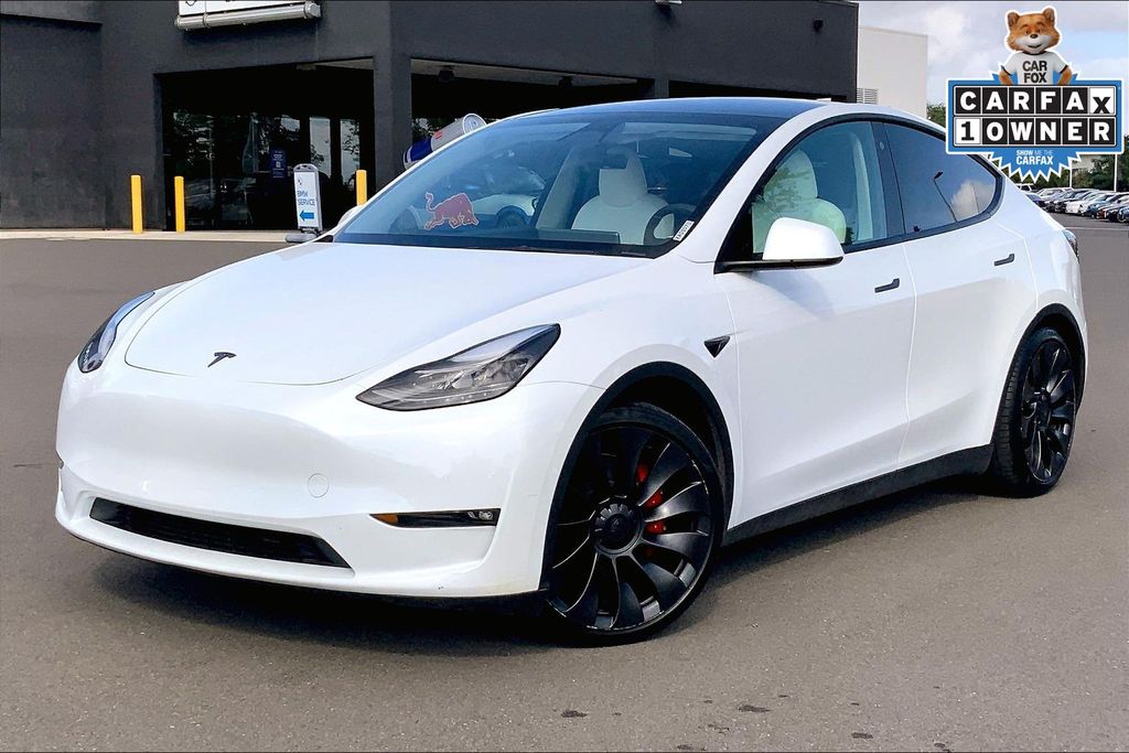 Used 2023 Tesla Model Y Performance with VIN 7SAYGDEF1PF588072 for sale in Kapolei, HI