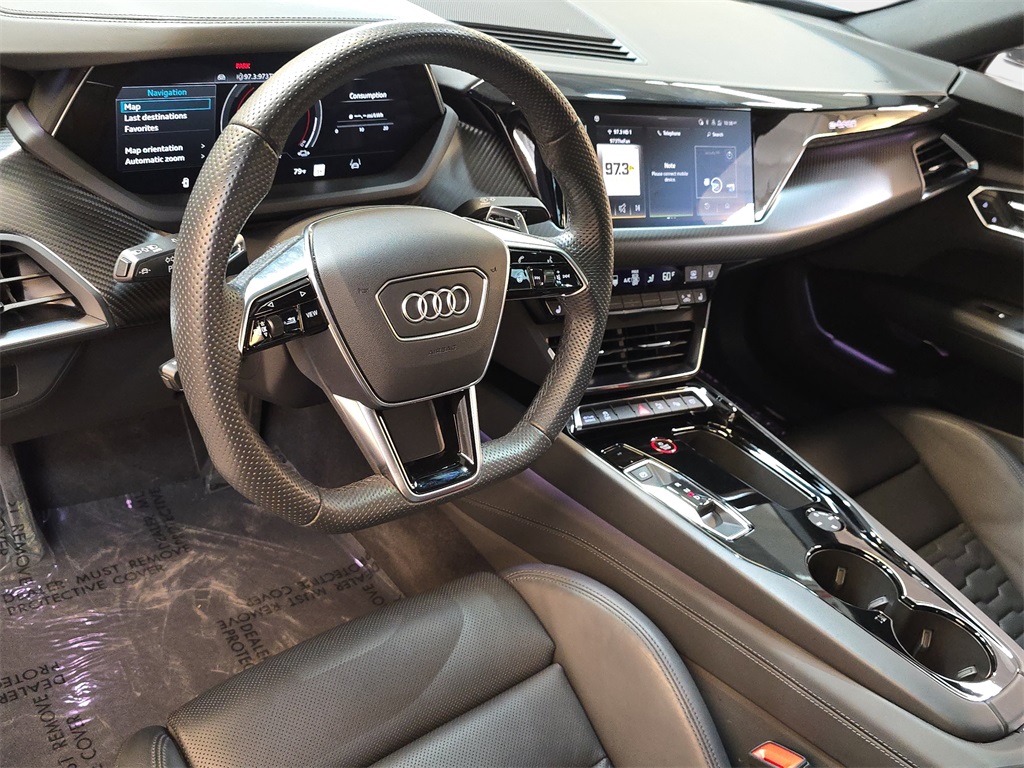 2023 Audi e-tron GT Prestige photo 17