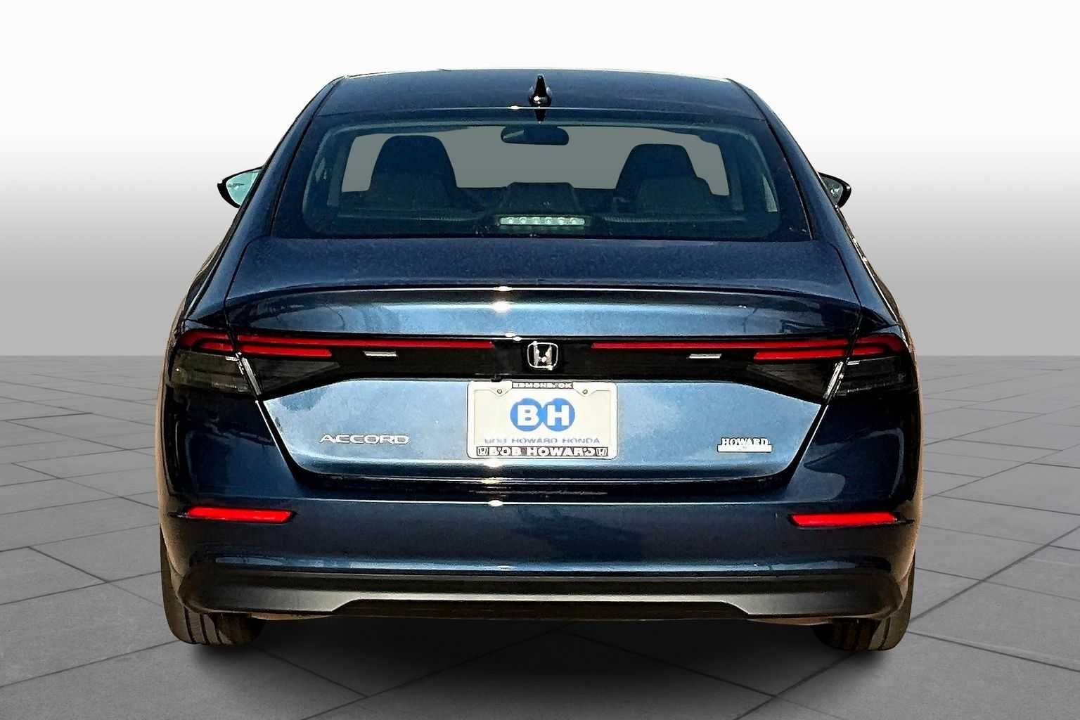 2025 Honda Accord SE photo 4