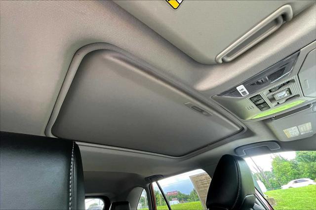 2022 Toyota RAV4 XLE Premium photo 11