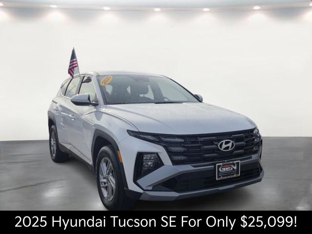 2025 Hyundai Tucson SE's photo