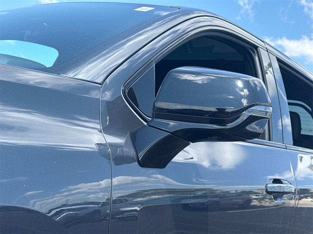 2025 Gmc Sierra EV Denali photo 12