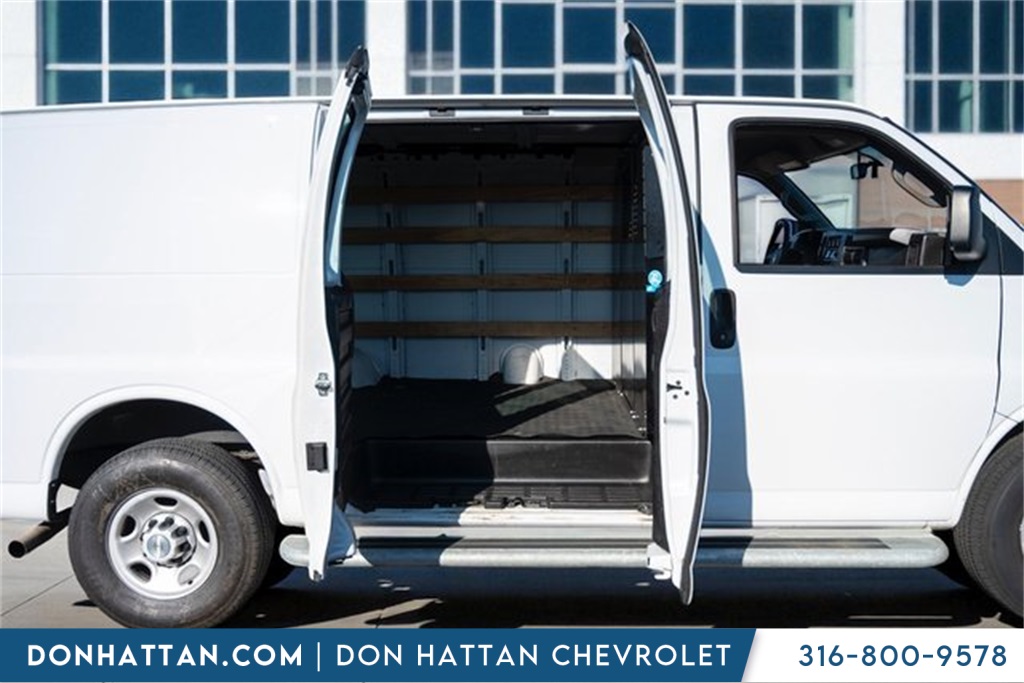 2023 Chevrolet Express 2500 Work Van photo 15