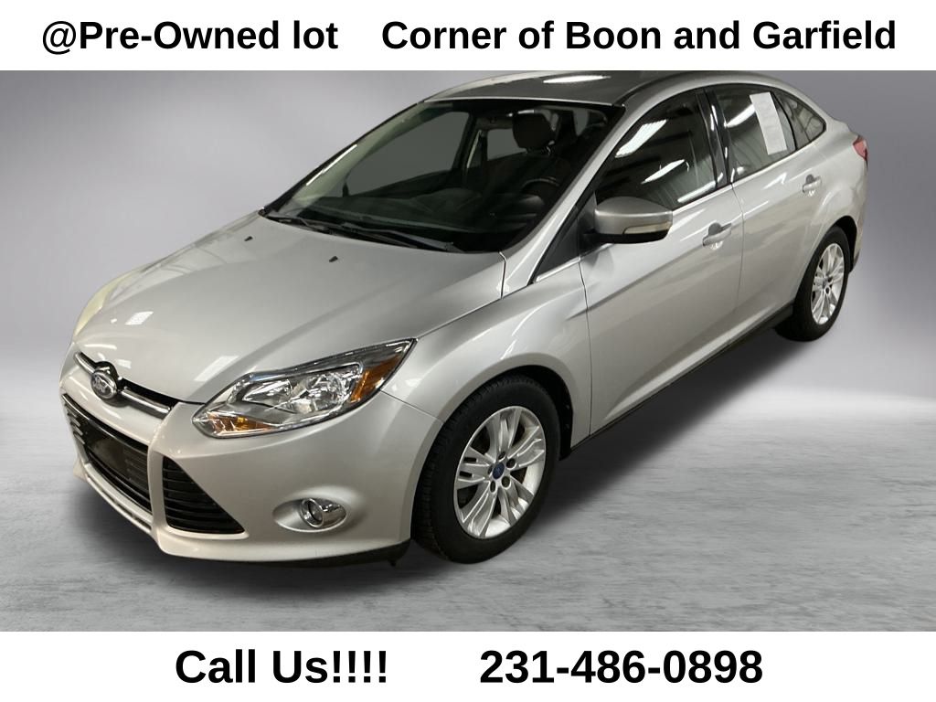 2012 Ford Focus SEL's photo