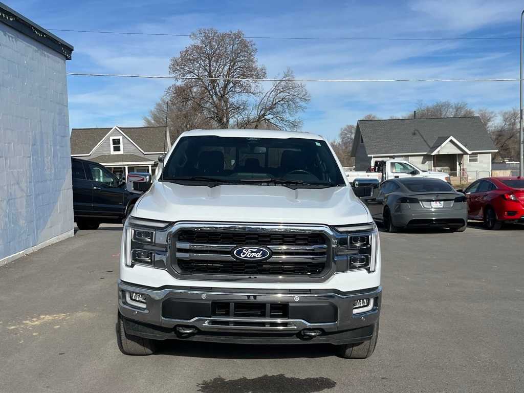 2024 Ford F-150 Lariat photo 2
