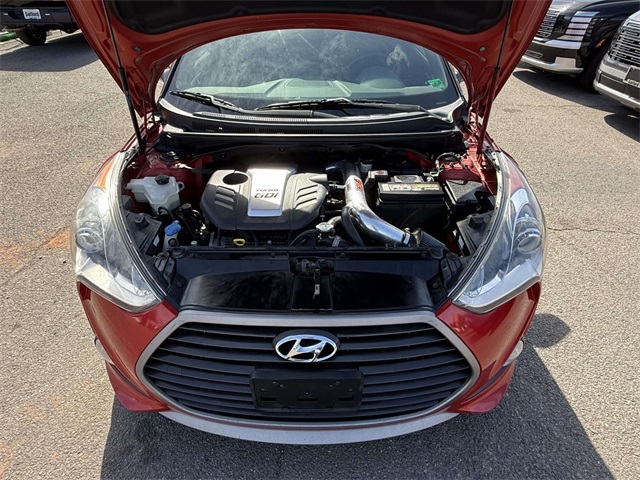 2016 Hyundai Veloster Turbo photo 12