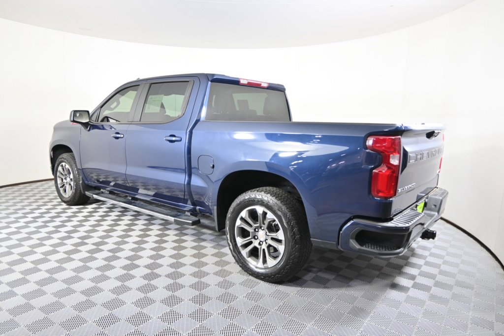 2022 Chevrolet Silverado 1500 RST photo 4