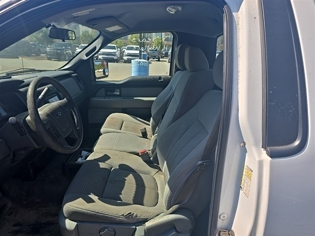 2014 Ford F-150 XL photo 18
