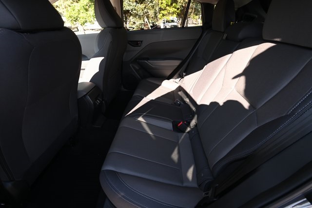 2025 Subaru Crosstrek Premium photo 2