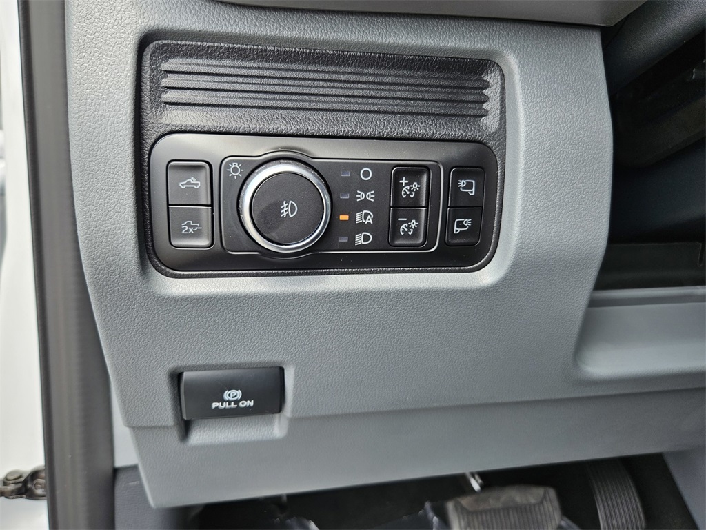2026 Ford F-250 XLT photo 16