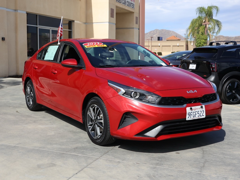 2023 Kia Forte LXS's photo