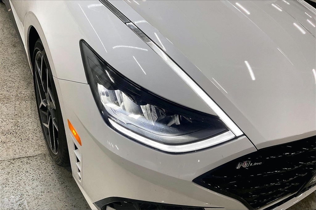 2021 HYUNDAI SONATA - Image 28