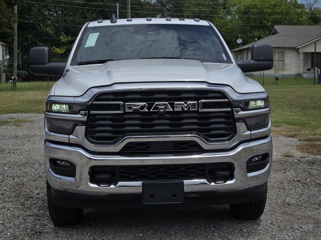 2025 Ram 2500 Tradesman photo 3