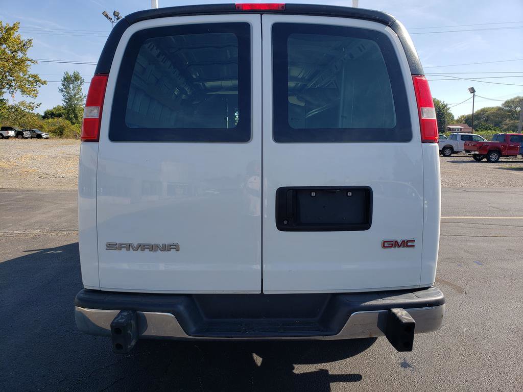 2017 Gmc Savana 2500 Cargo photo 6