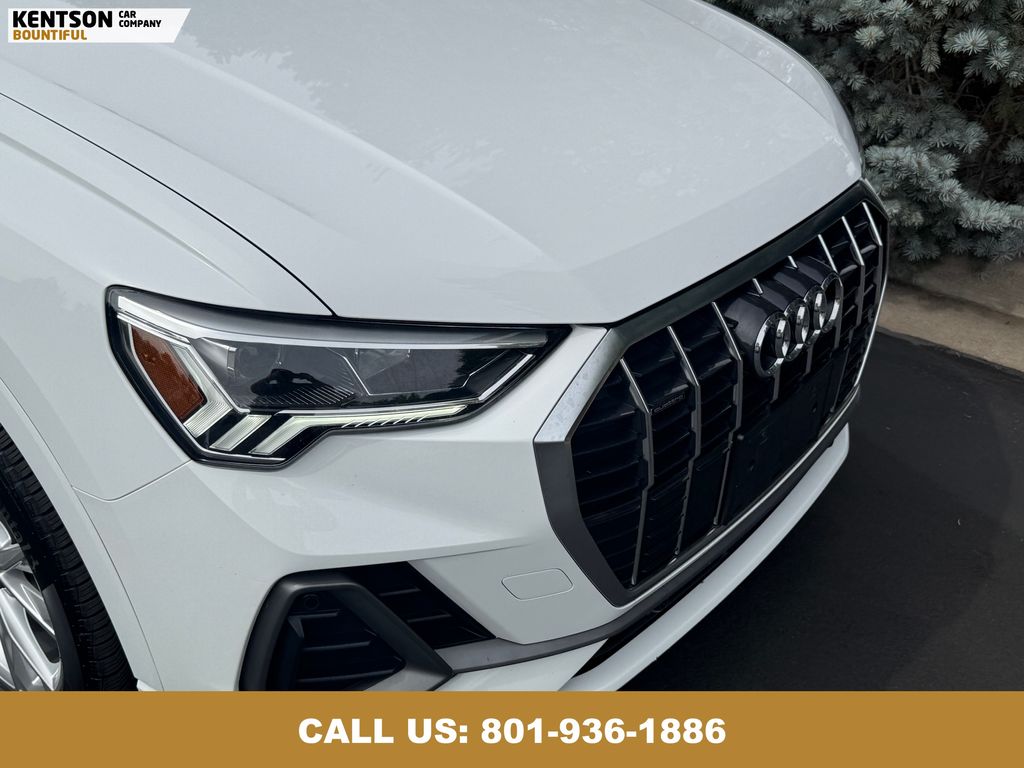 2025 Audi Q3 S line Premium photo 12