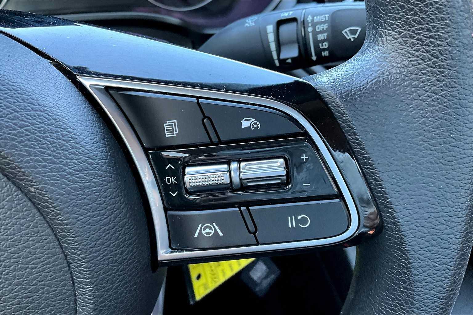 2023 Kia Forte LXS photo 21