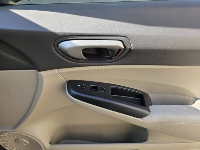 2010 Honda Civic LX photo 12