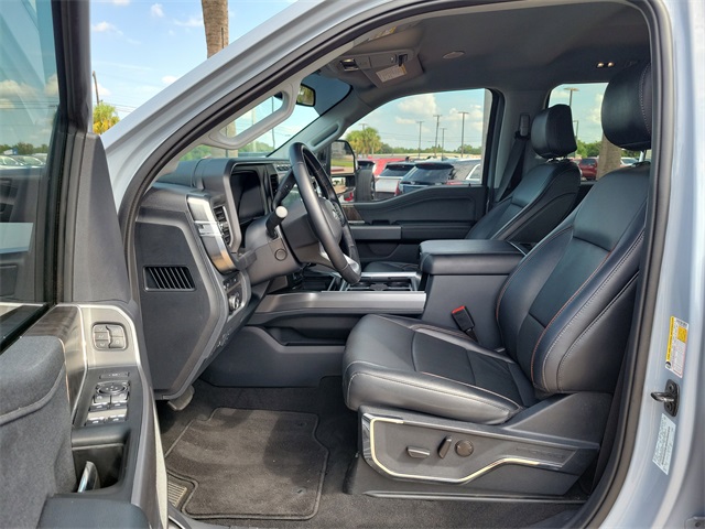 2024 Ford F-250 photo 9