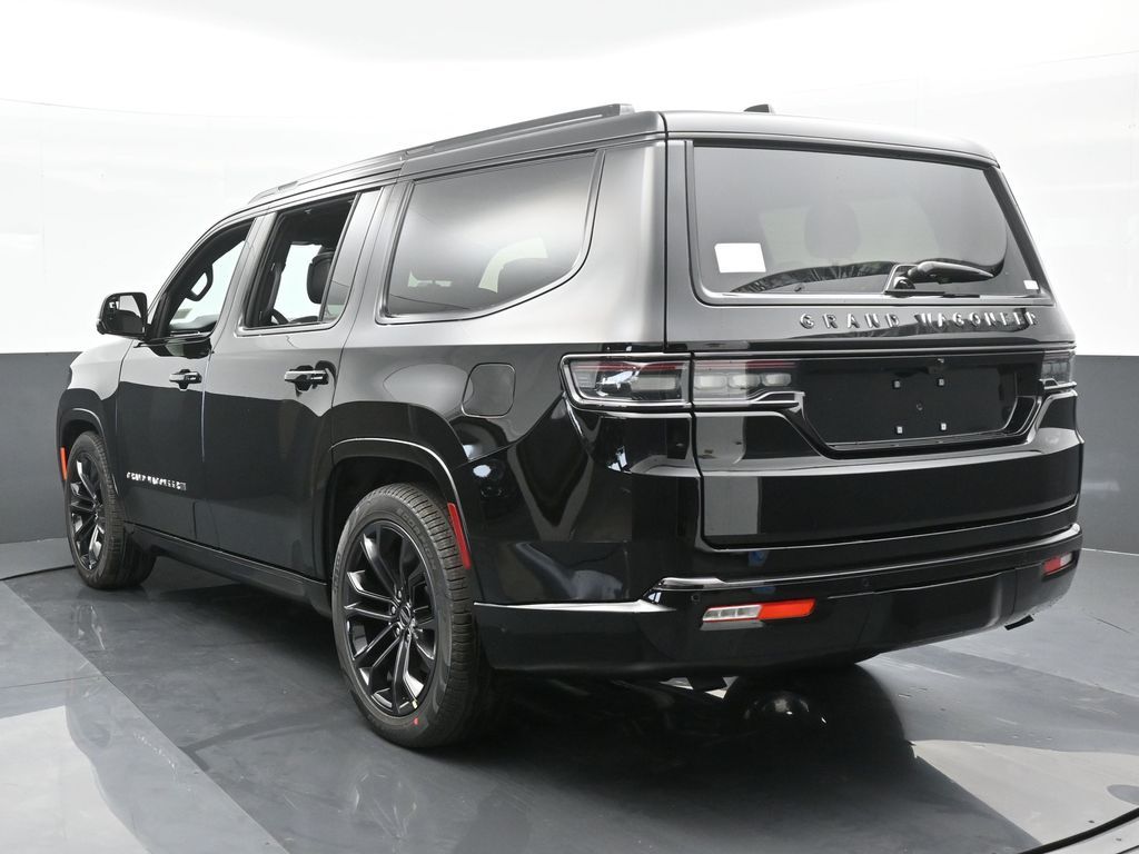 2024 Jeep Grand Wagoneer II photo 4