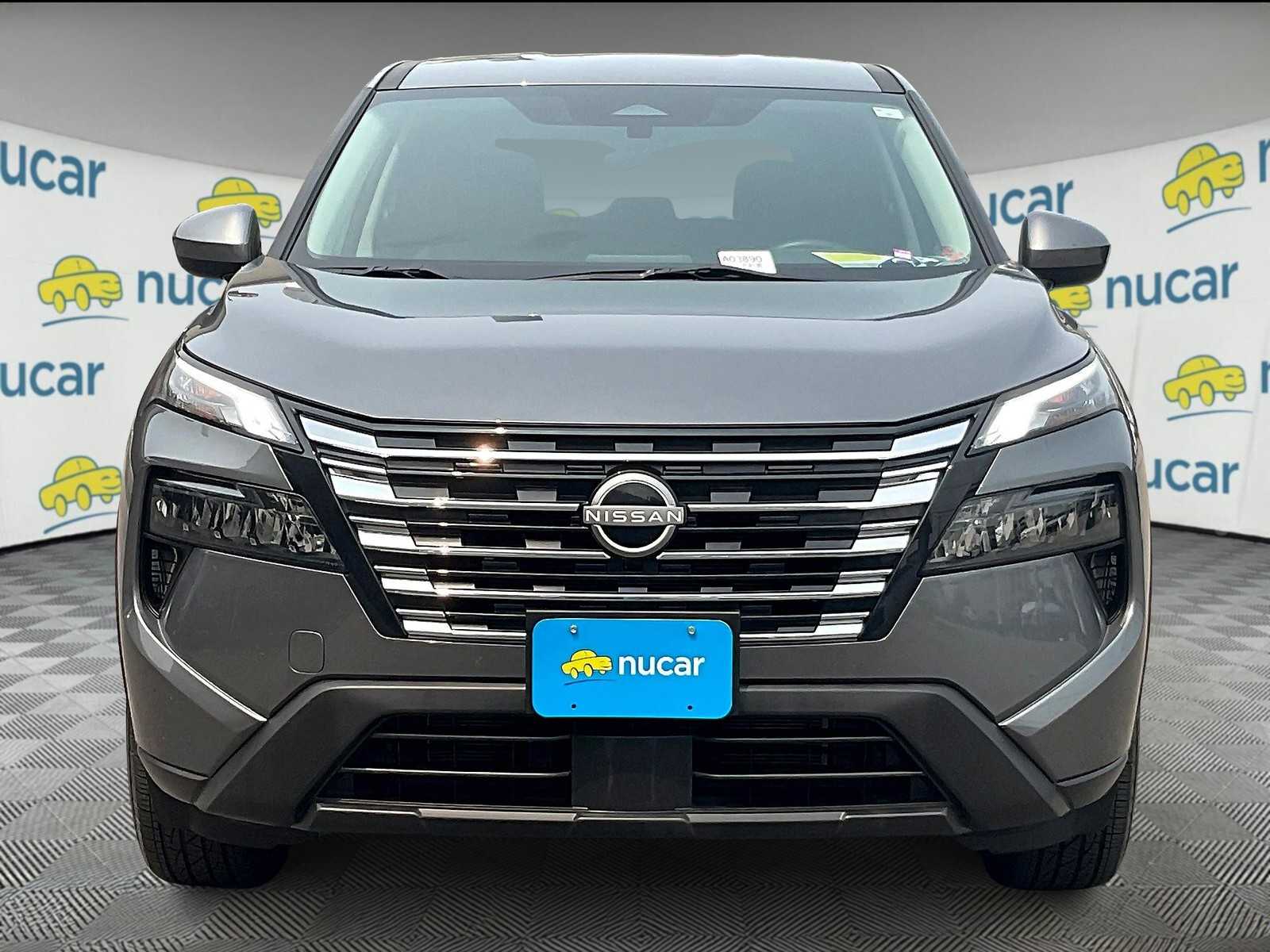 2024 Nissan Rogue SV photo 2