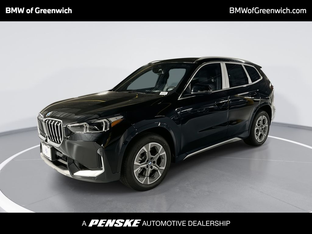 2026 BMW X1 28i's photo
