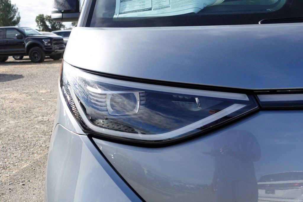 2025 Volkswagen ID. Buzz Pro S photo 4
