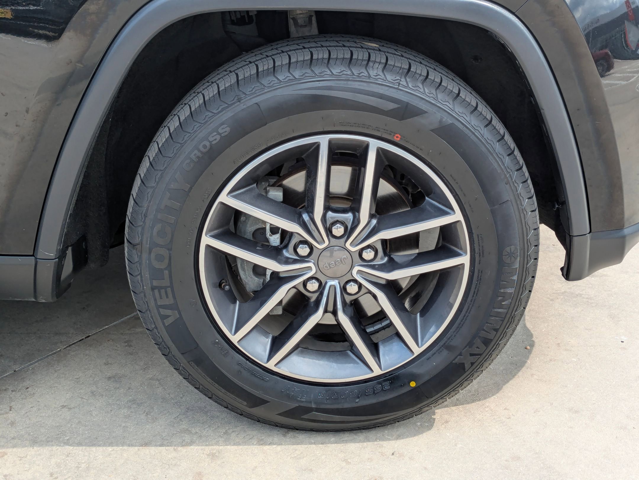 2019 Jeep Grand Cherokee Limited photo 27