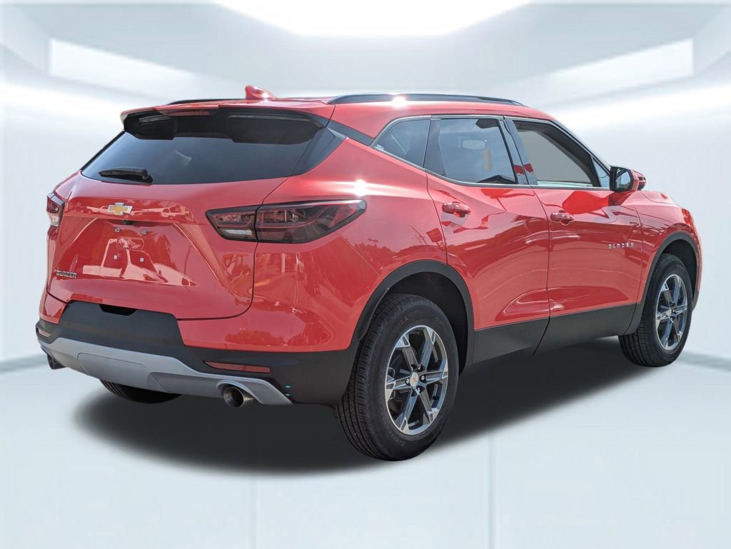 2025 Chevrolet Blazer 2LT photo 4