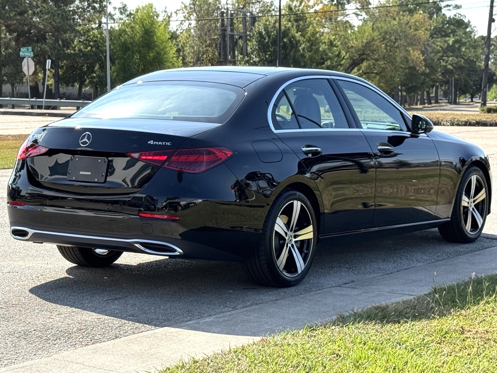 2026 Mercedes Benz C 300 4MATIC Sedan photo 2