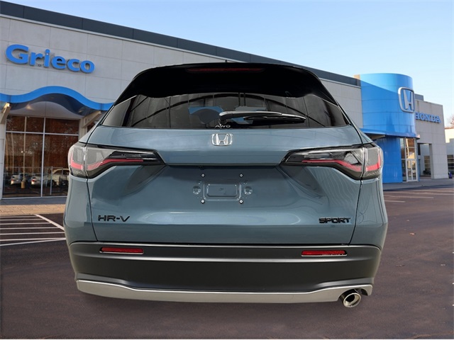2026 Honda HR-V Sport photo 4