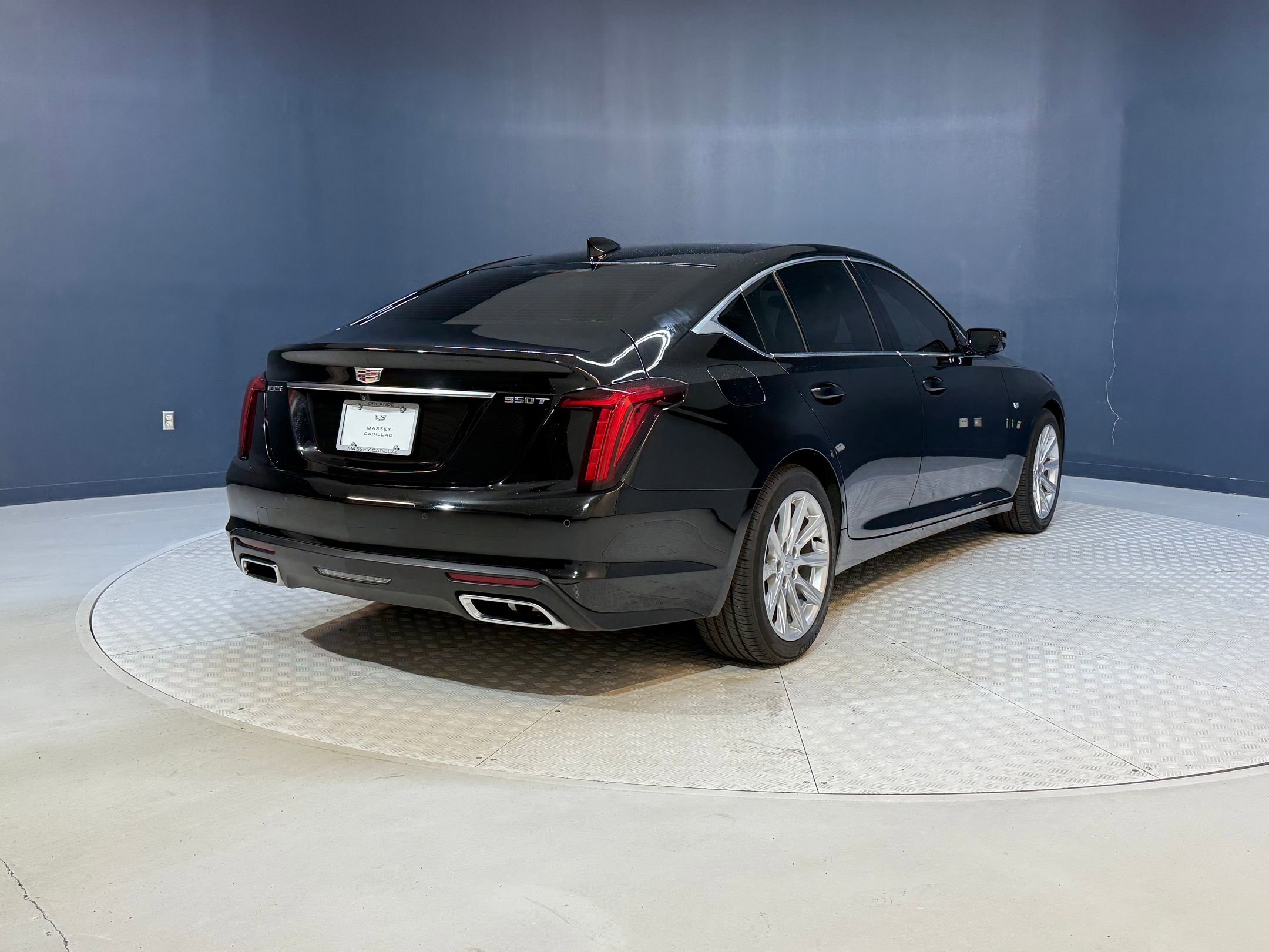 2024 Cadillac CT5 Luxury photo 9
