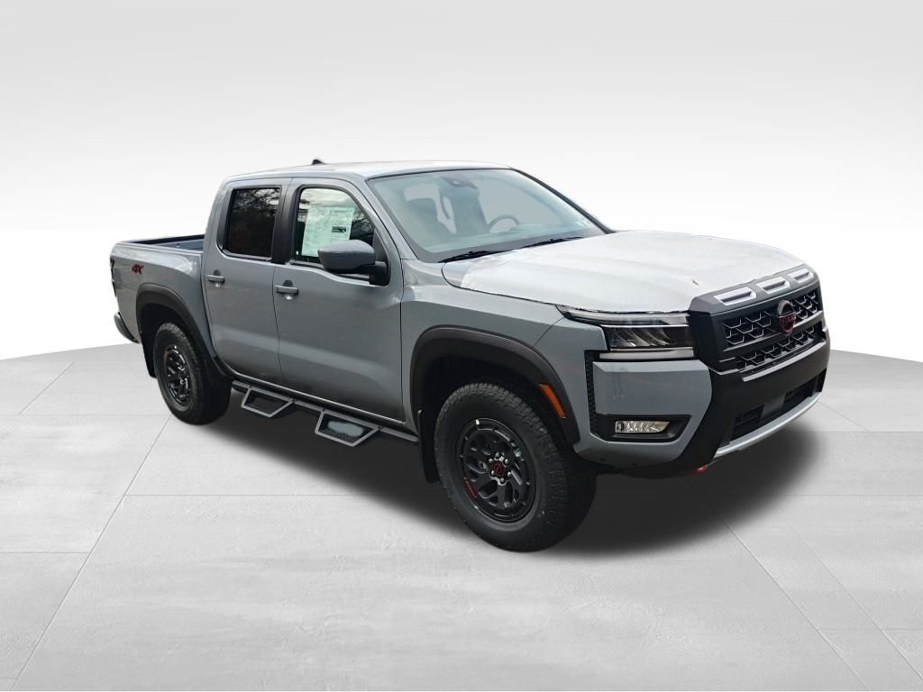 2025 Nissan Frontier PRO-4X photo 8