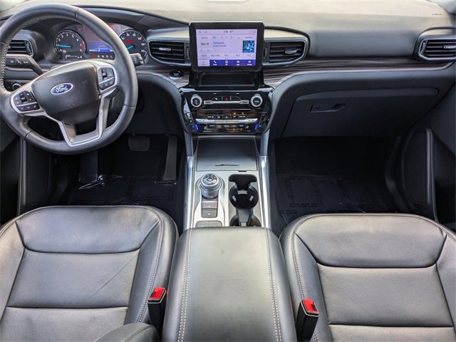 2023 Ford Explorer Limited photo 19