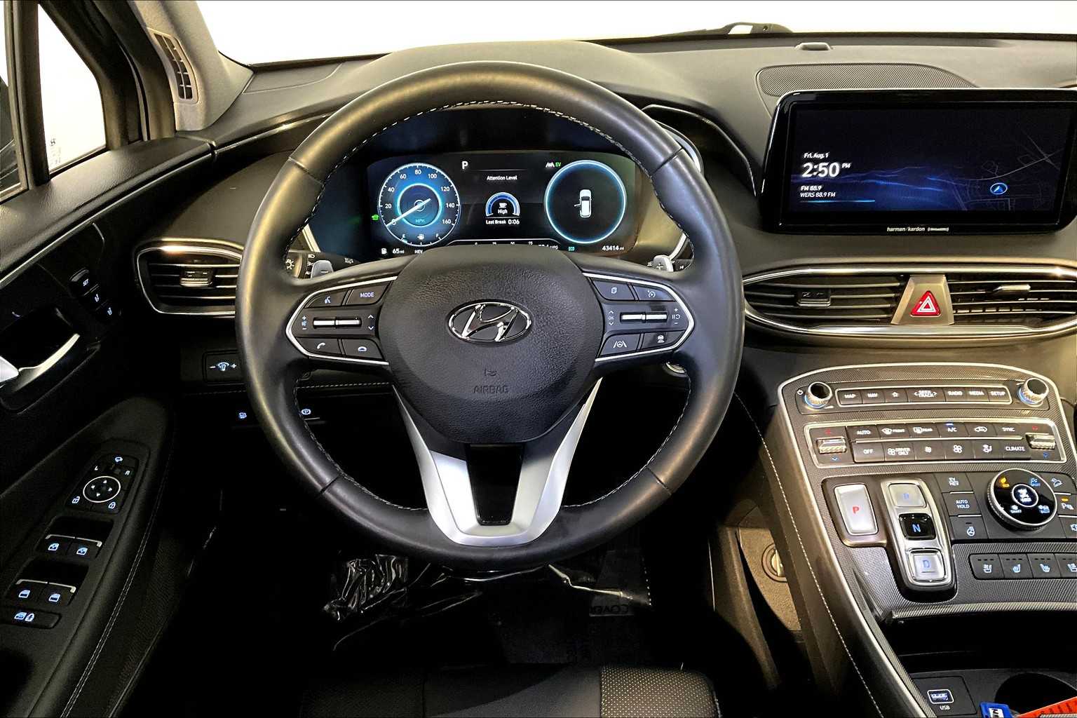 2022 Hyundai Santa Fe Limited photo 4